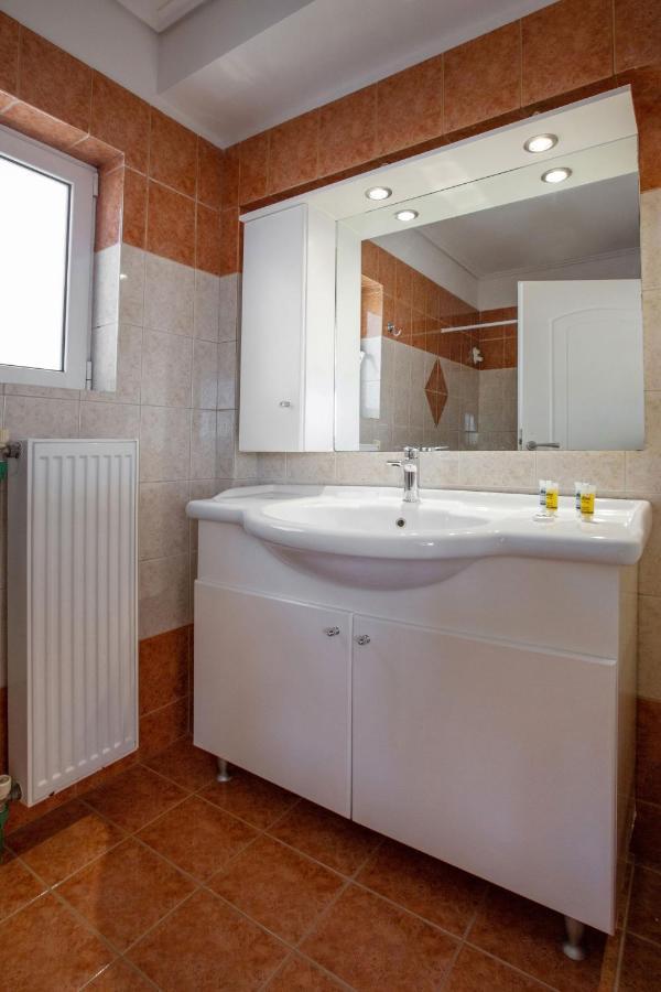 Rooftop Apartment With Great Veranda Athene Buitenkant foto